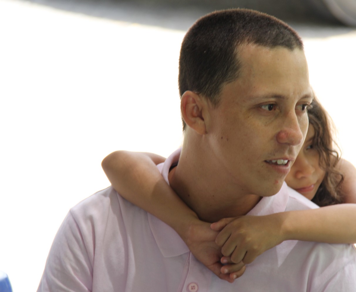 Bismar Javier Matiz y su hija